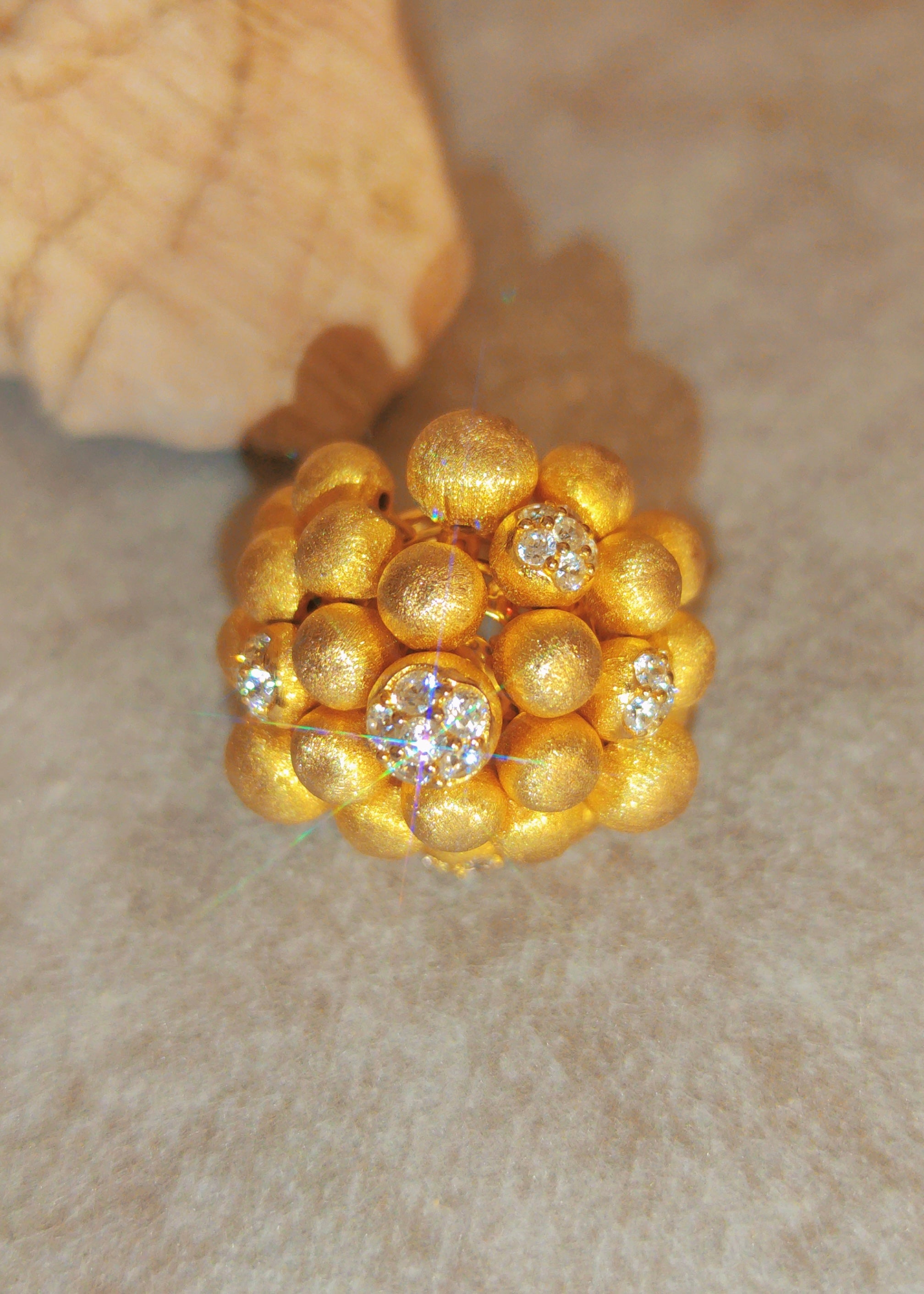 GOLDEN HOUR HALO DRIFT RING