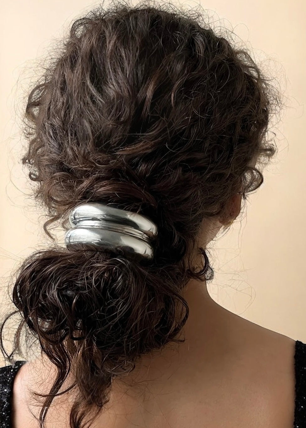 Lustre Curve Pony Cuff