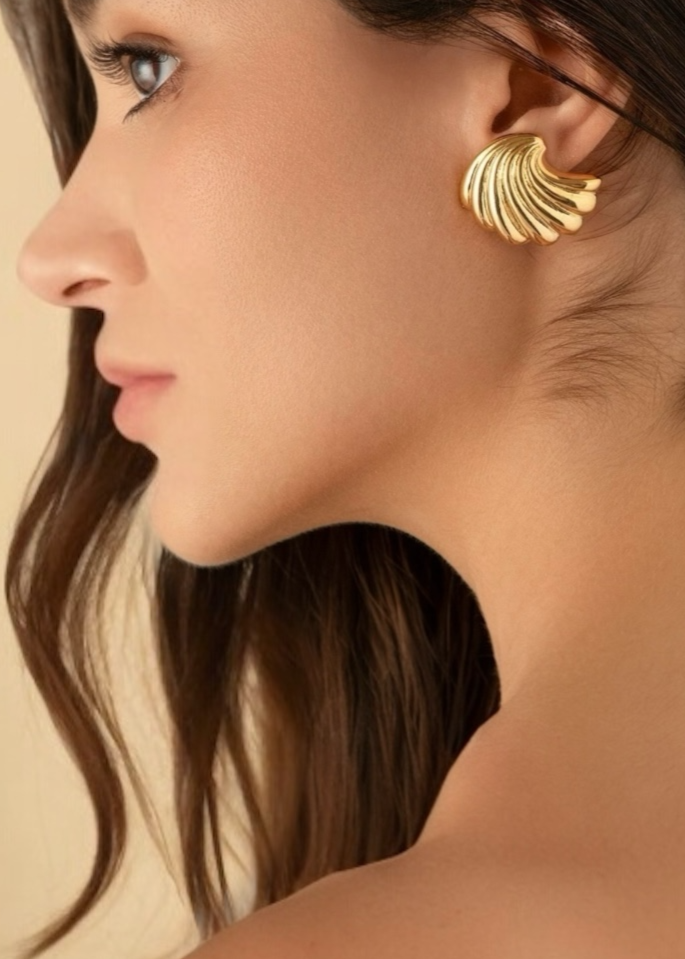 Golden Tide Studs