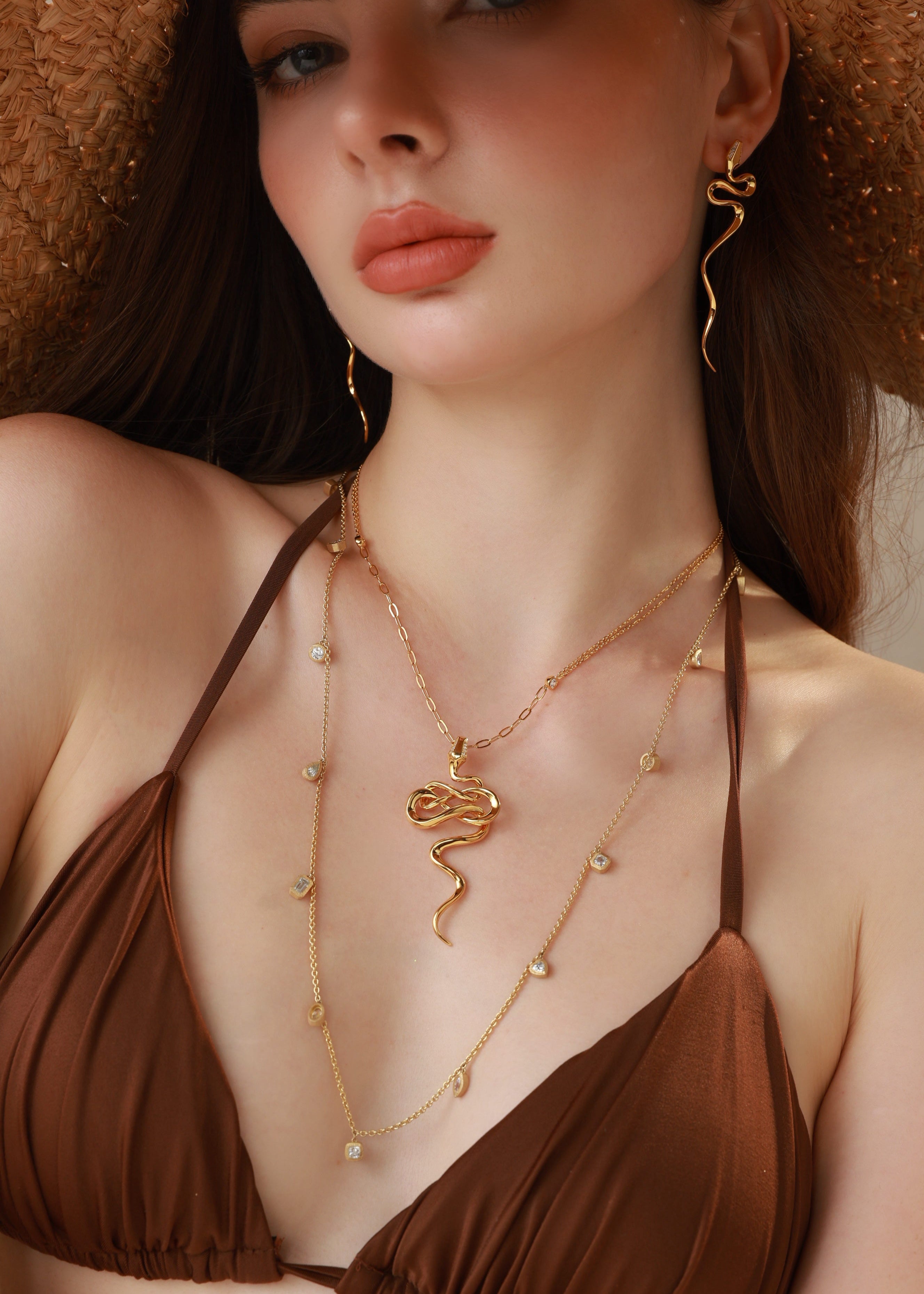Le Serpent Necklace