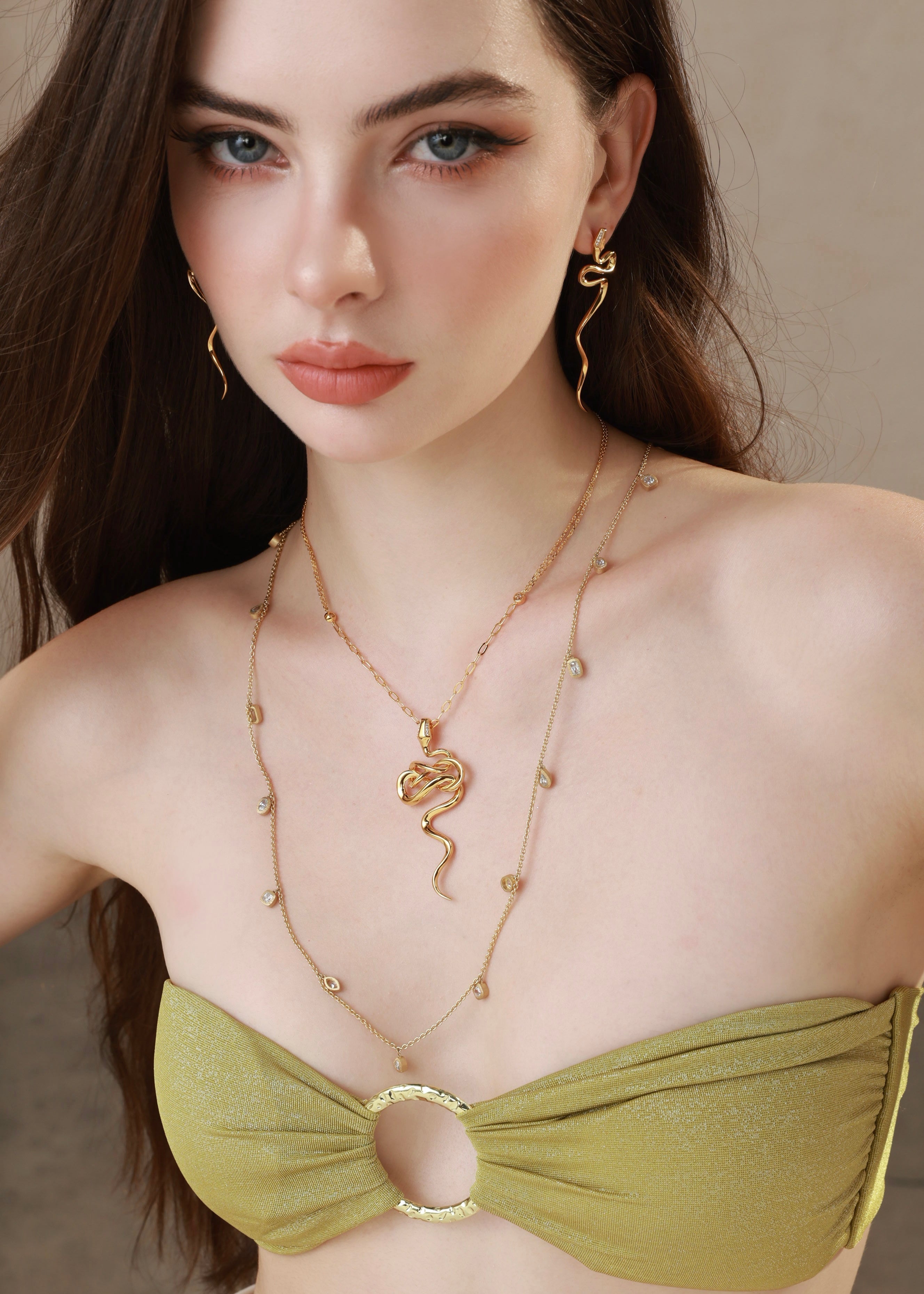 Le Serpent Earrings
