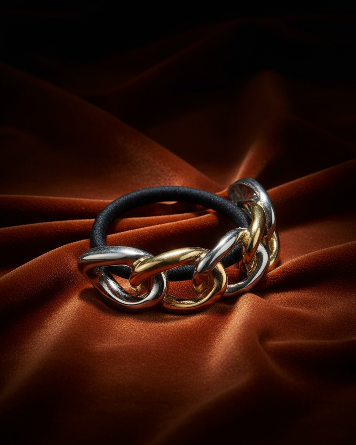 Link Curve Pony Cuff