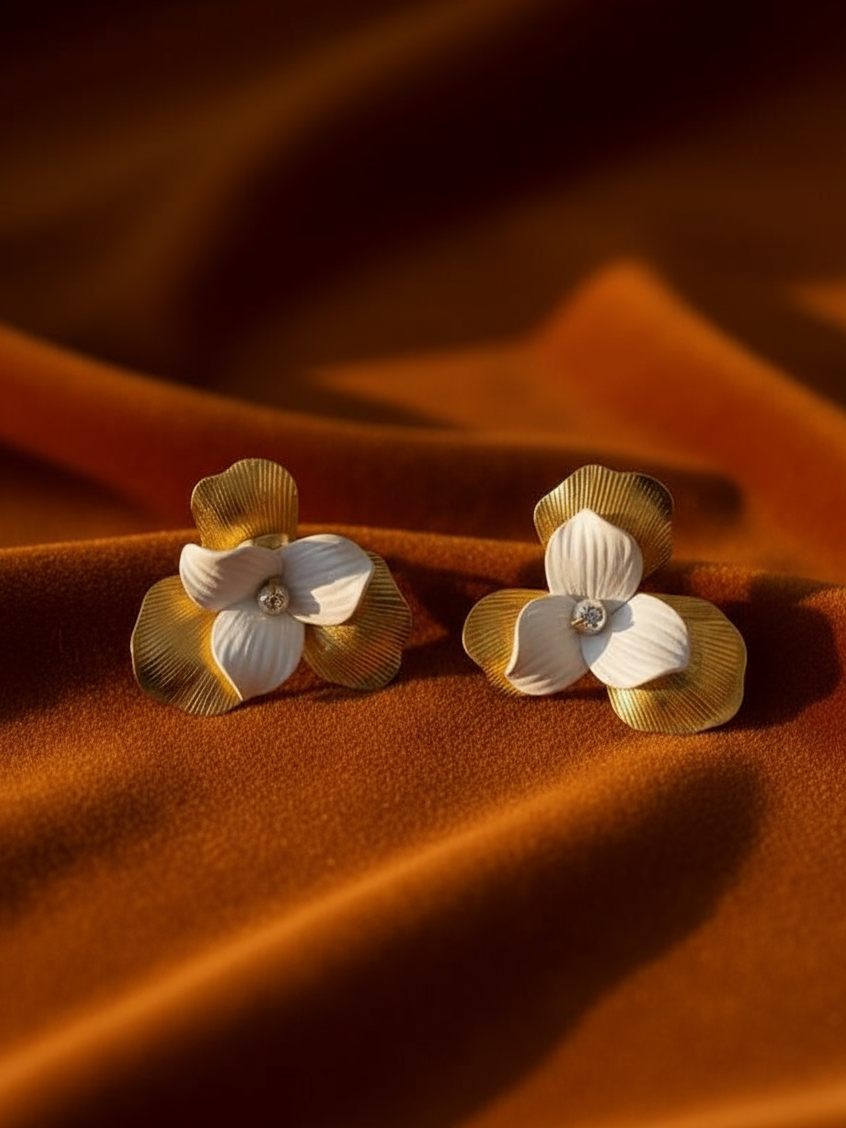 Pearl Cluster Studs