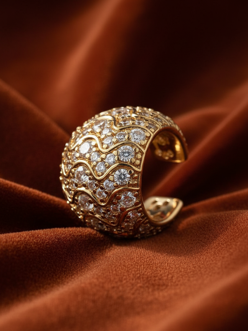 Valora Pavé Ear Cuff