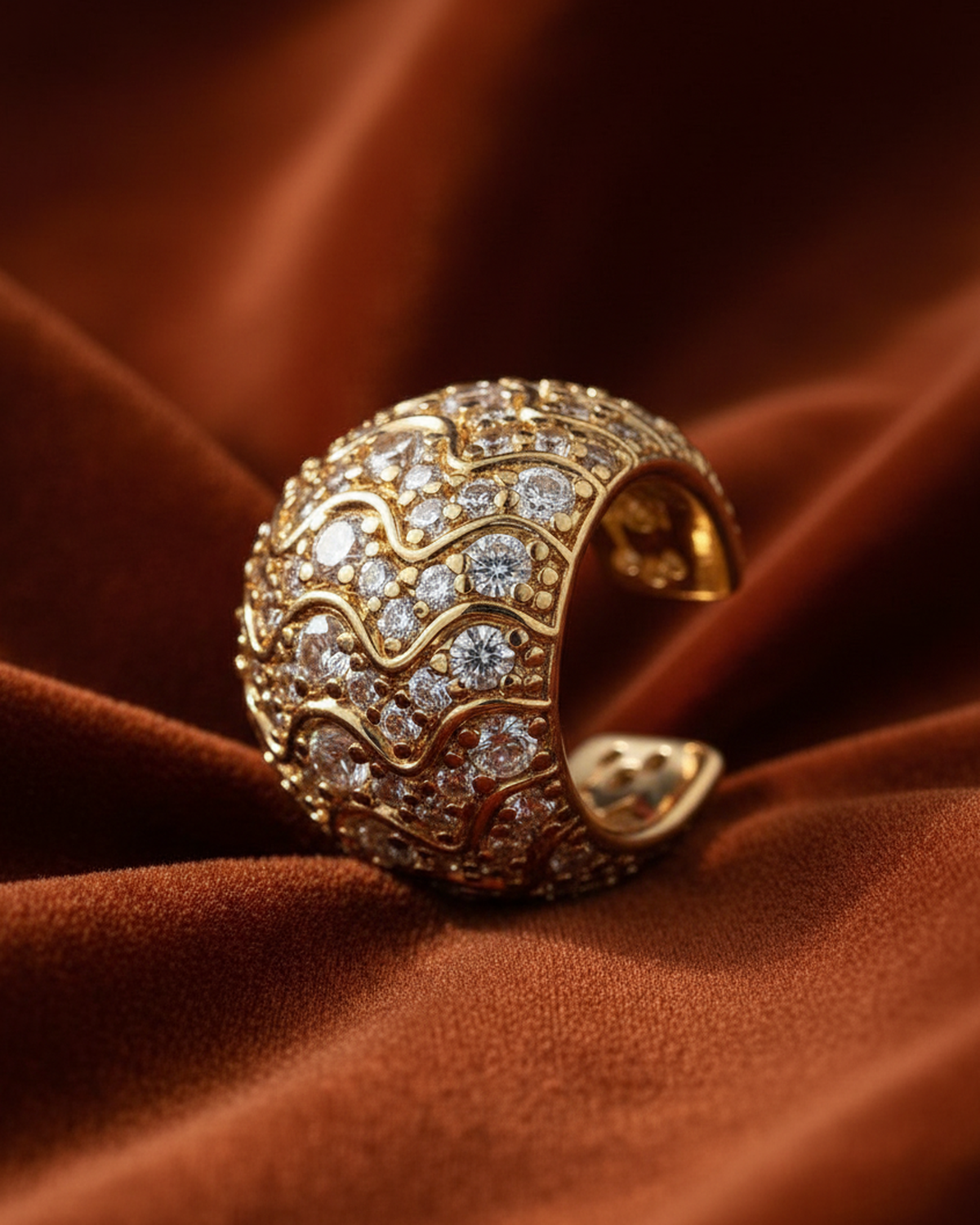 Valora Pavé Ear Cuff