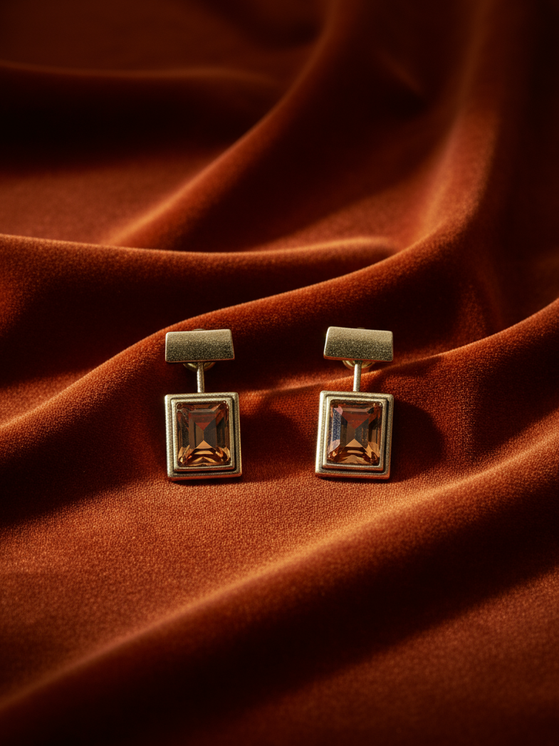 Sahara Frame Studs