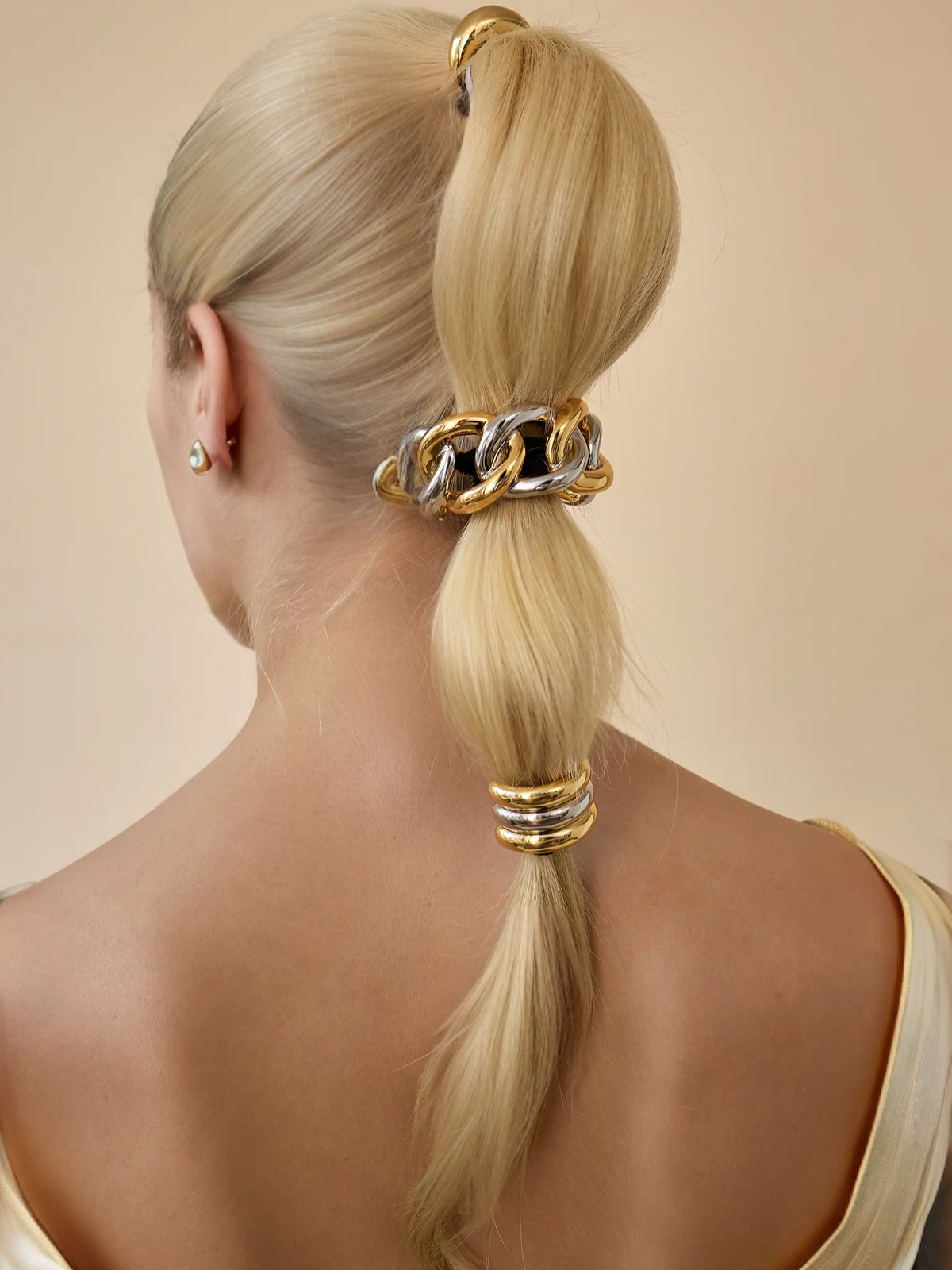Link Curve Pony Cuff