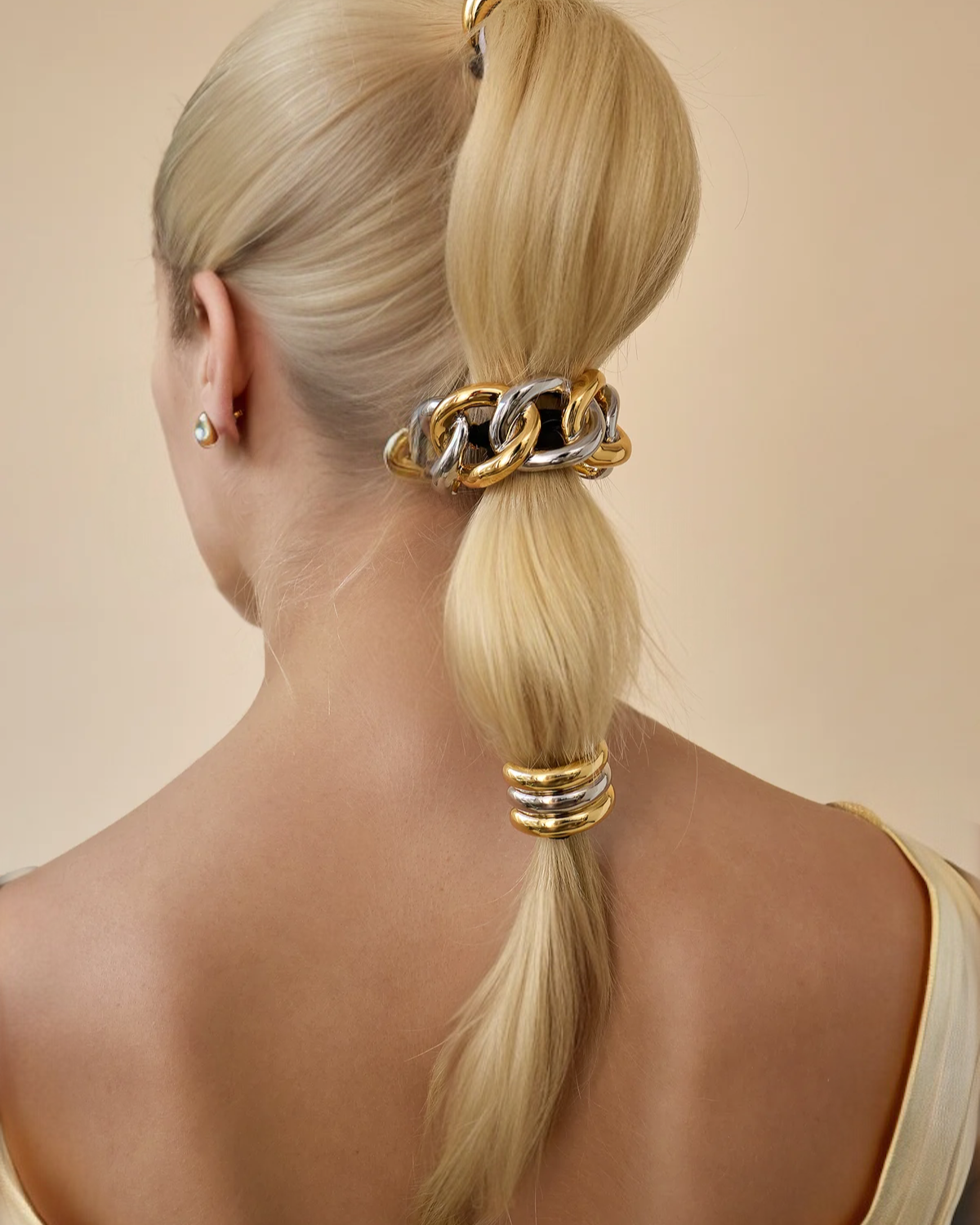 Link Curve Pony Cuff