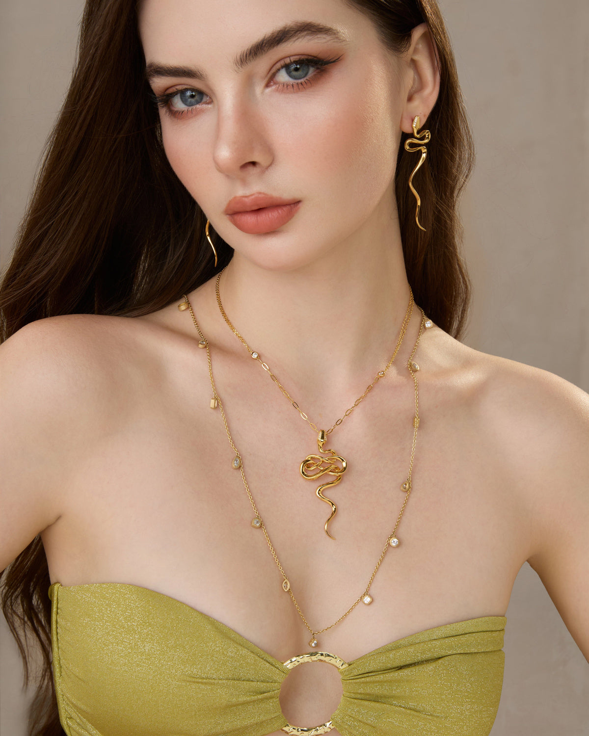 Le Serpent Earrings