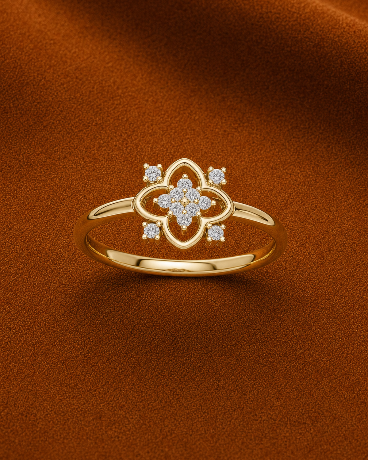 Openwork Quatrefoil Ring by MONICONIC