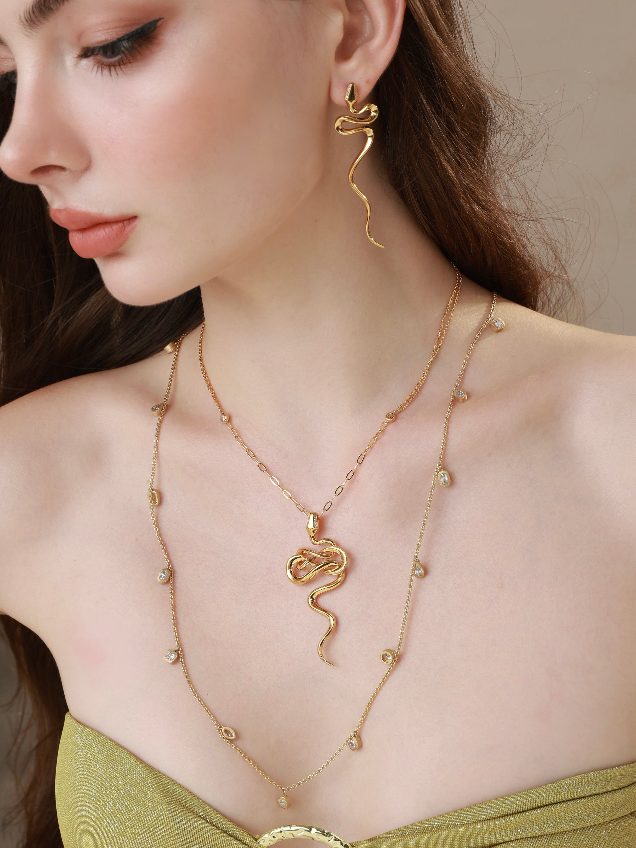 Le Serpent Earrings