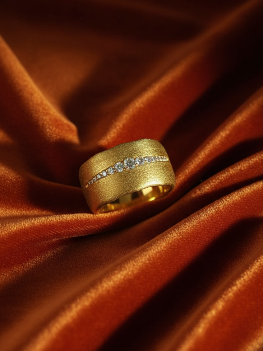 GOLDEN HOUR HORIZON RING