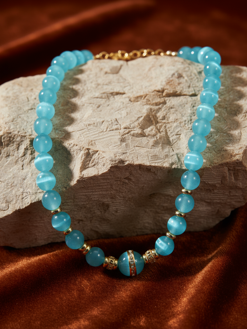 Celeste Cat-Eye Strand