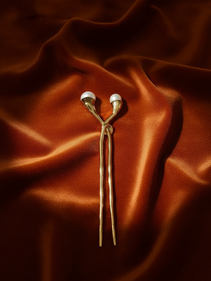 Éloise Pearl Hair Pin