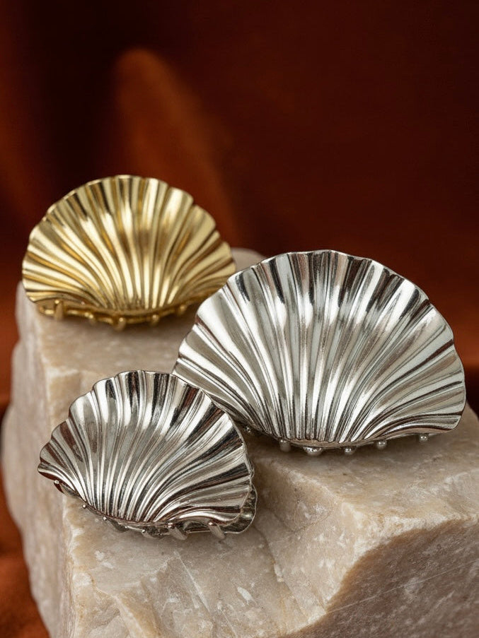 Celeste Shell Clip