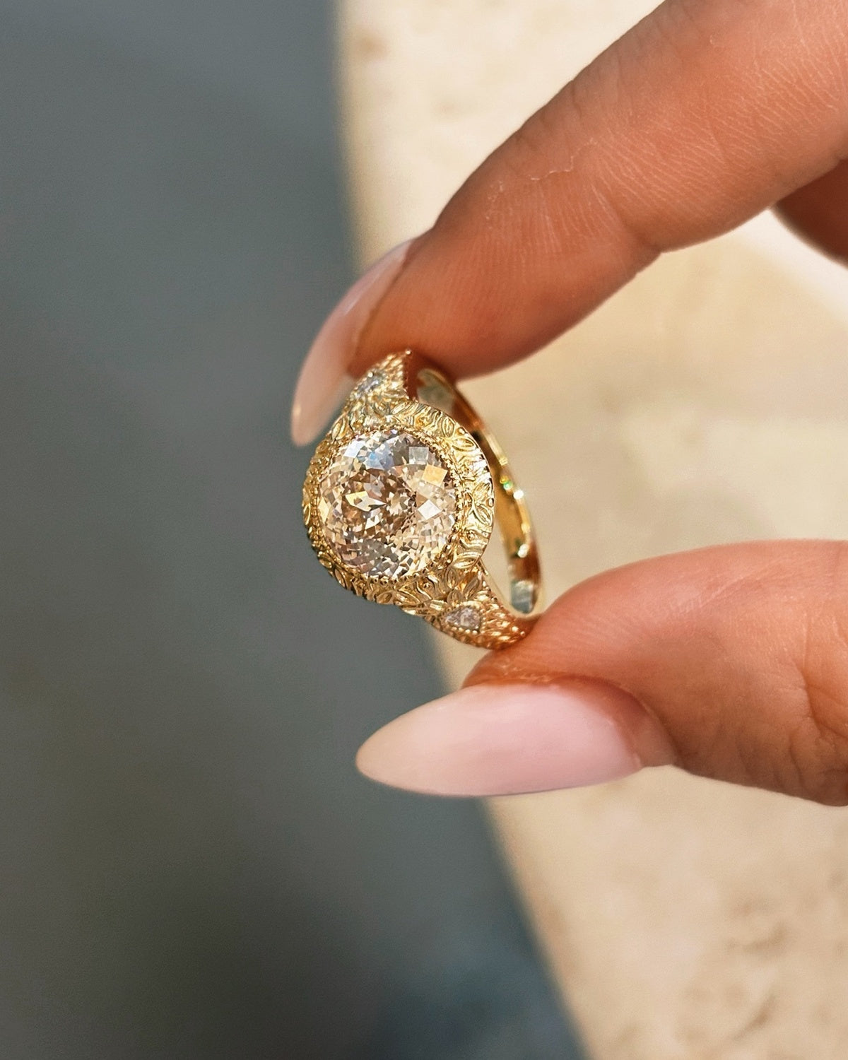 Florale Halo Ring by MONICONIC
