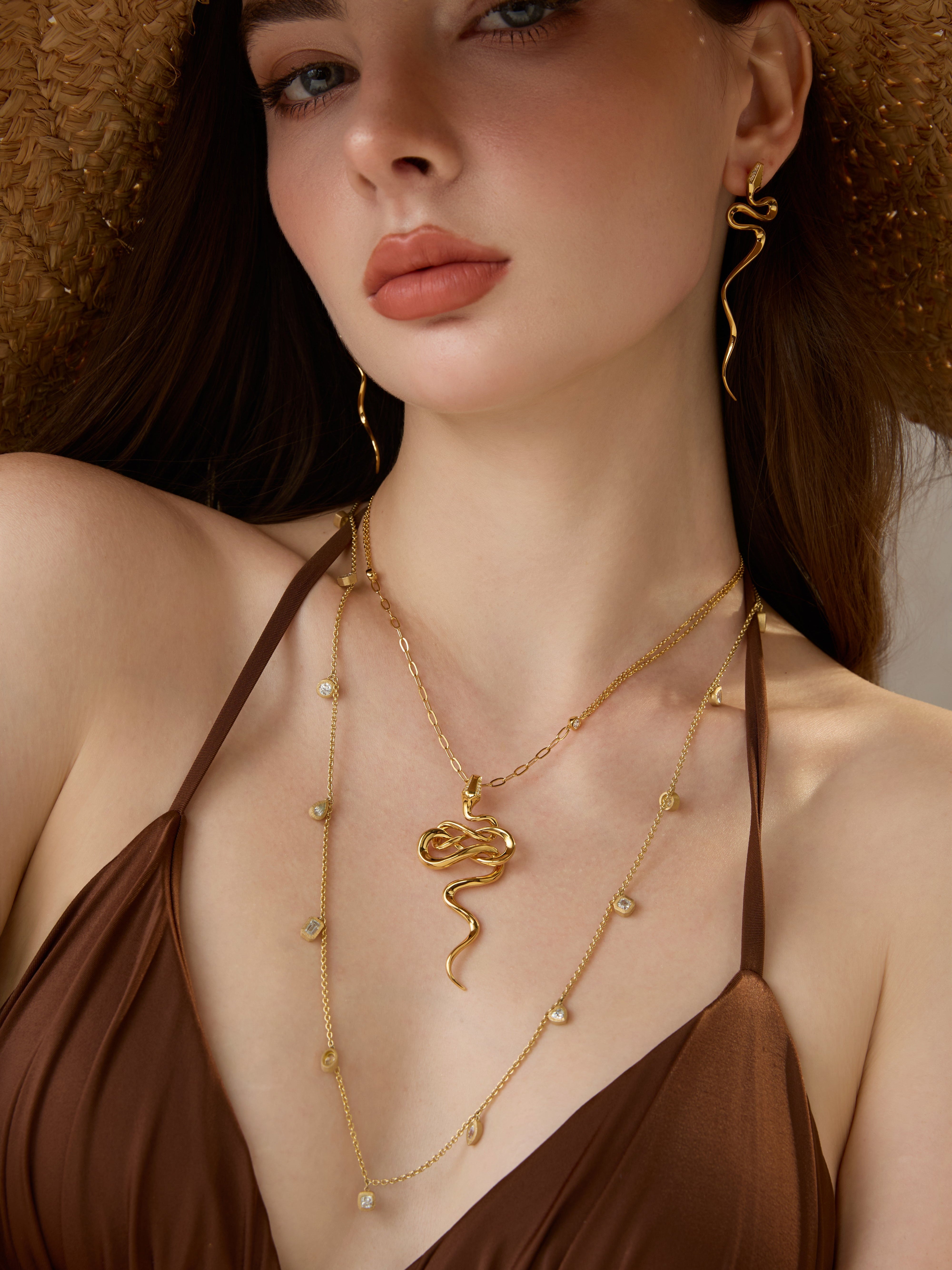 Le Serpent Earrings