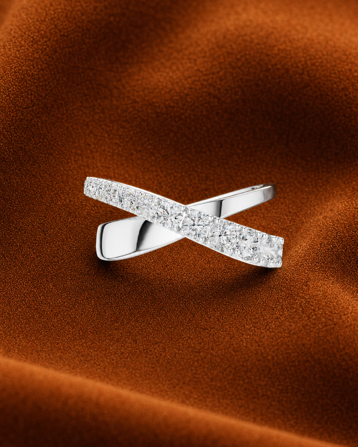 Graduated Crossover Ring by MONICONIC