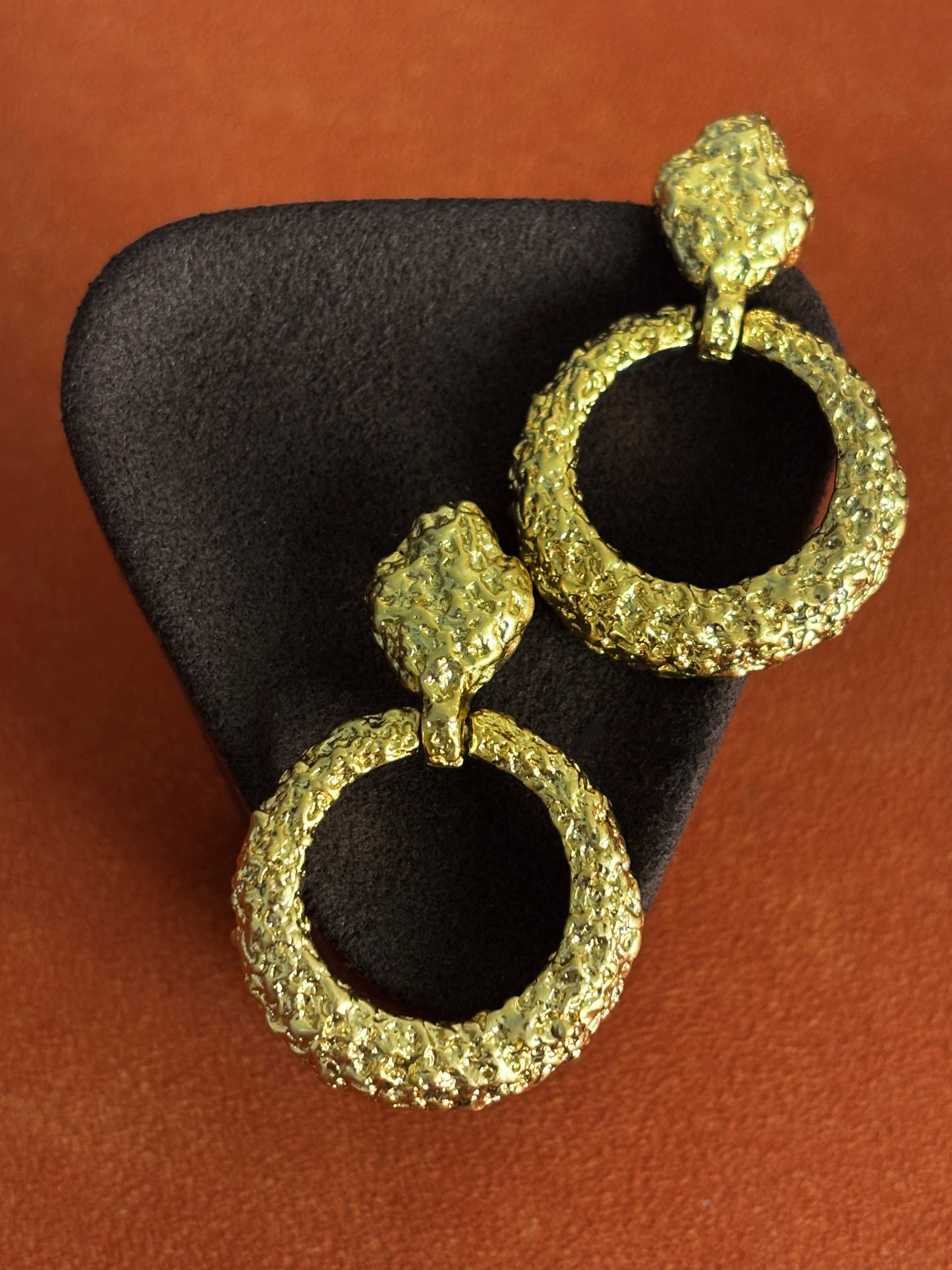 Soleil Crest Hoops