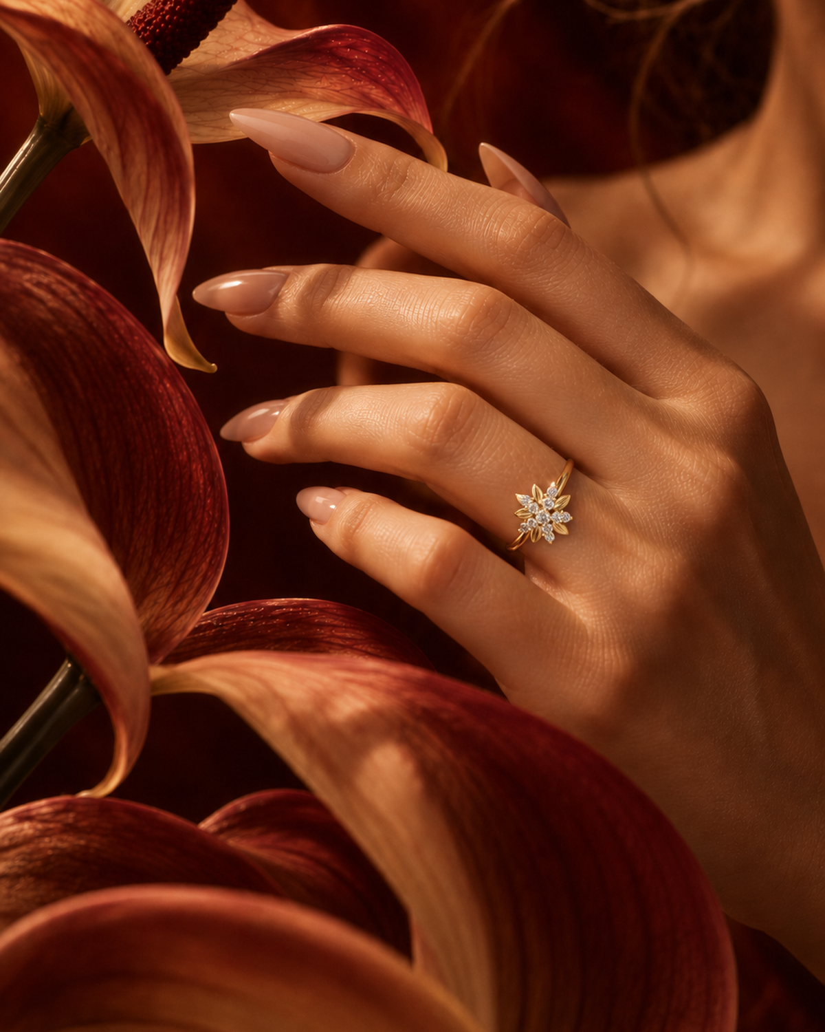 Floral Starburst Ring by MONICONIC