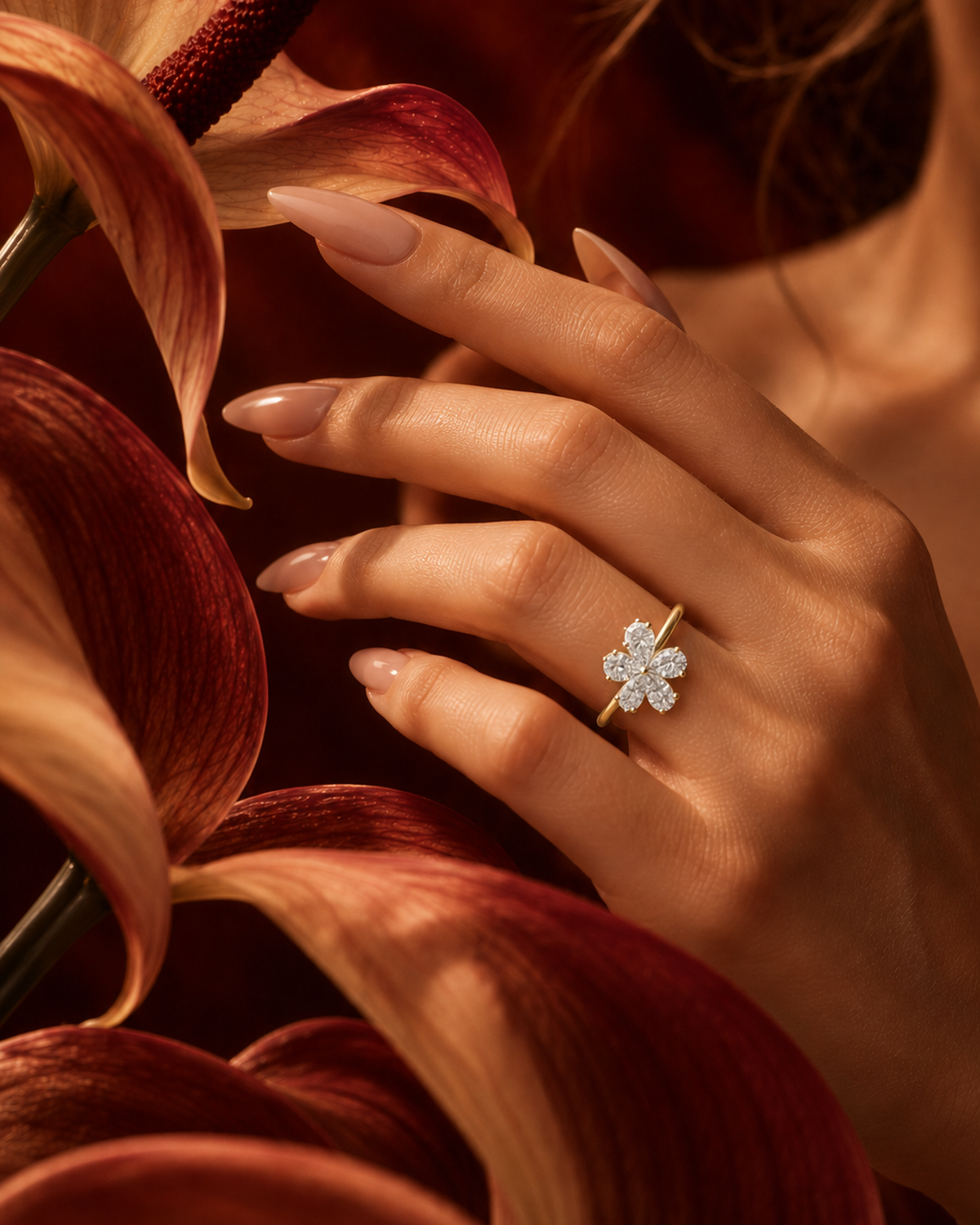 Pear Rosette Ring by MONICONIC