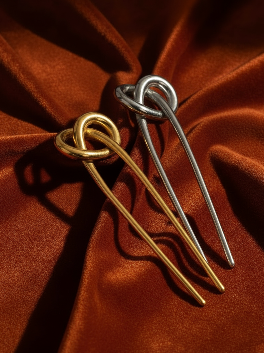 Knotted Form French Pin