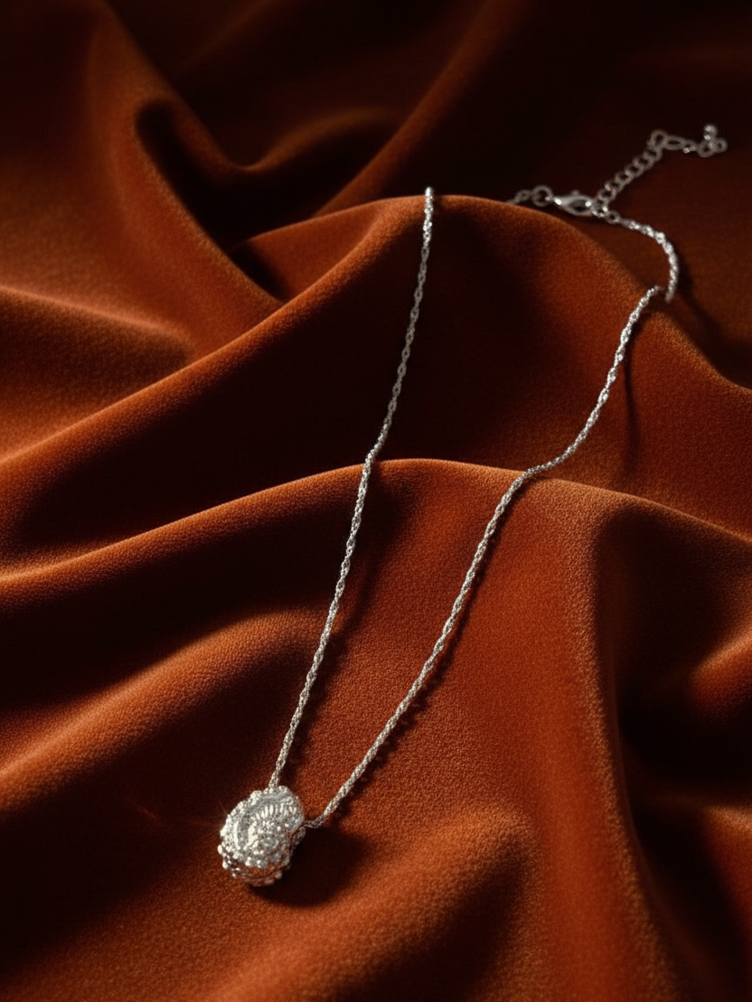Nerina Shell Pendant