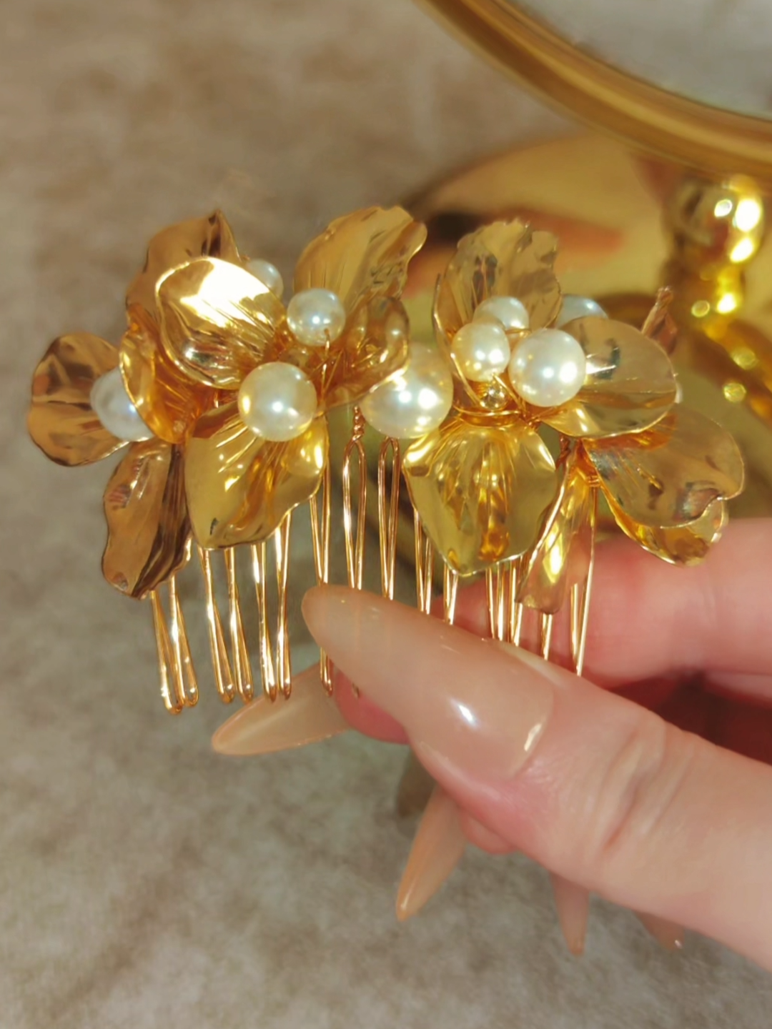 Breeze Bloom Comb
