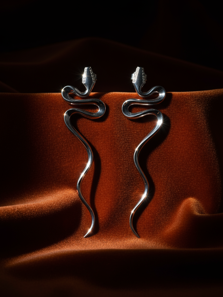 Le Serpent Earrings