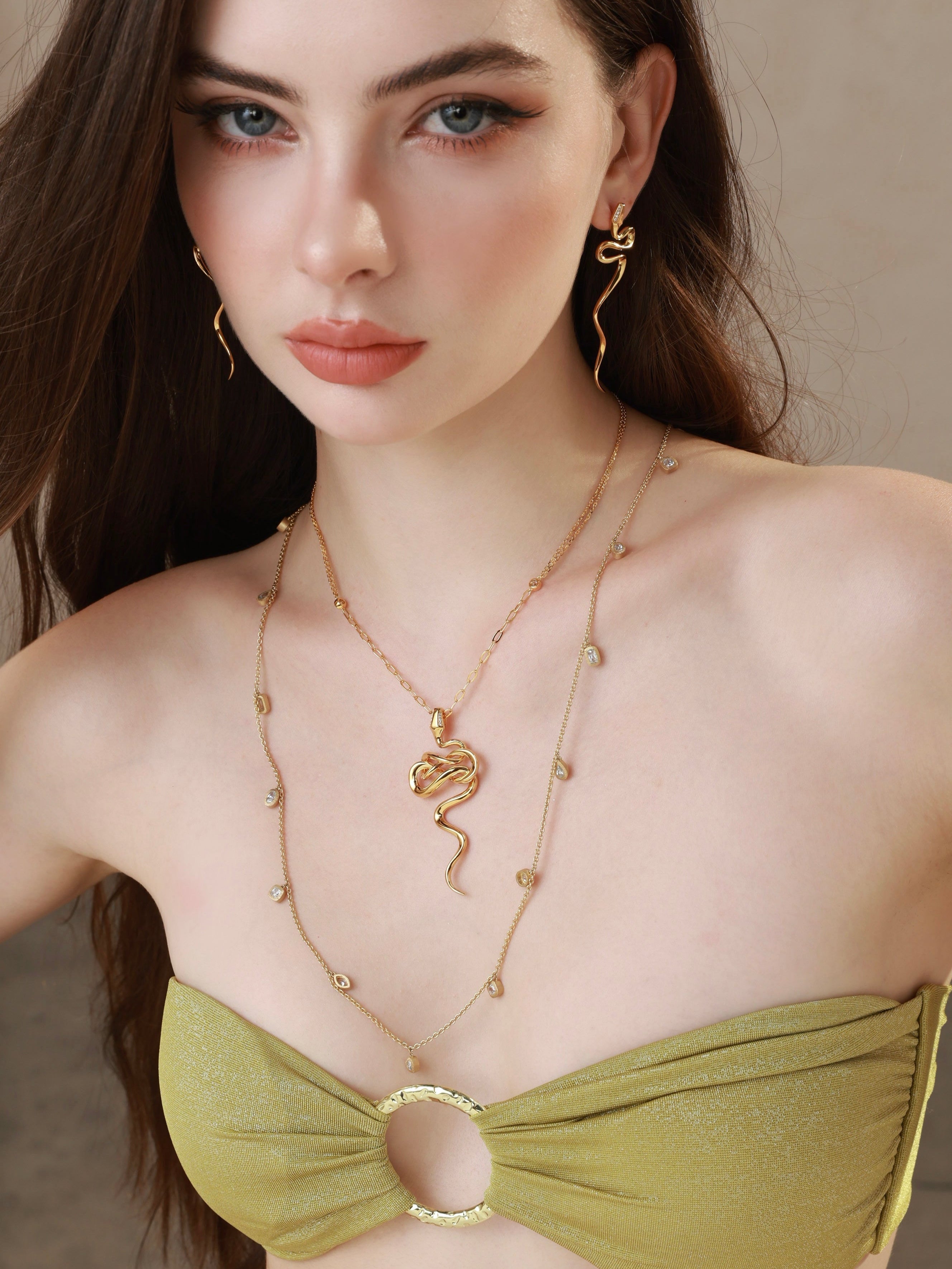 Le Serpent Earrings