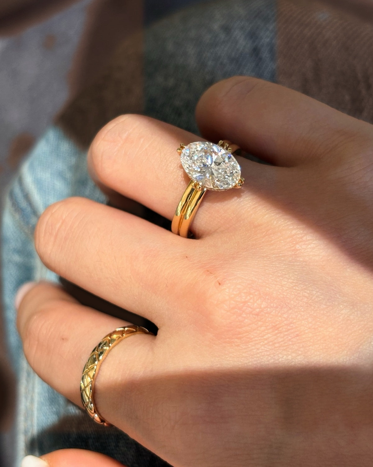 Aster Oval Ring by MONICONIC