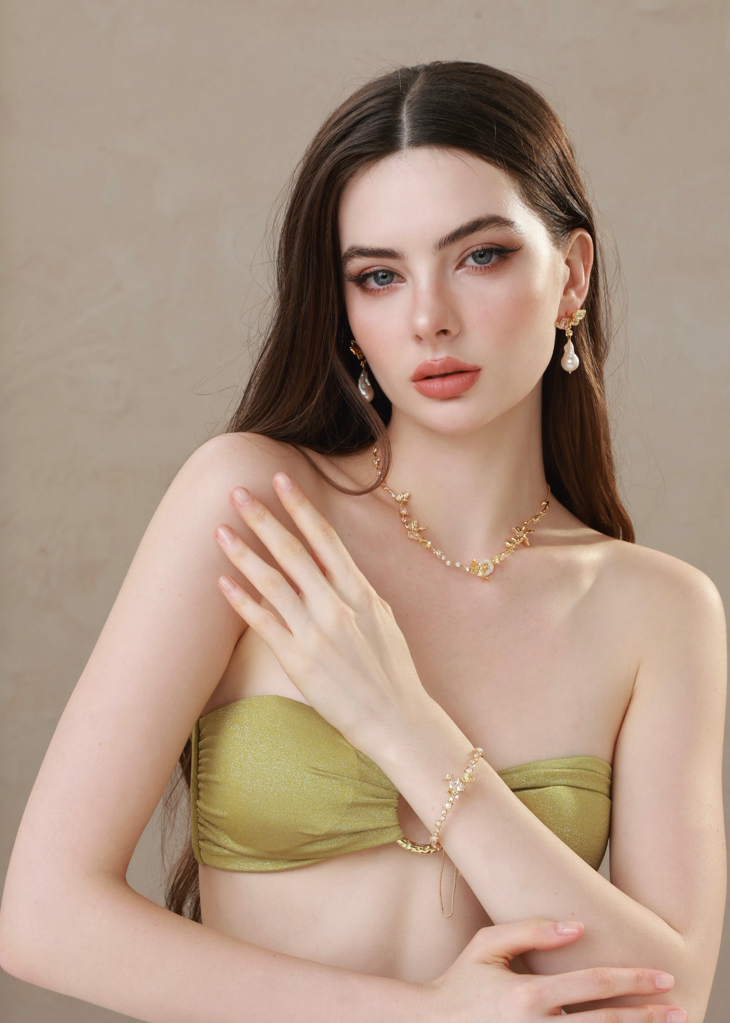 Butterfly Dusk Chain Cuff