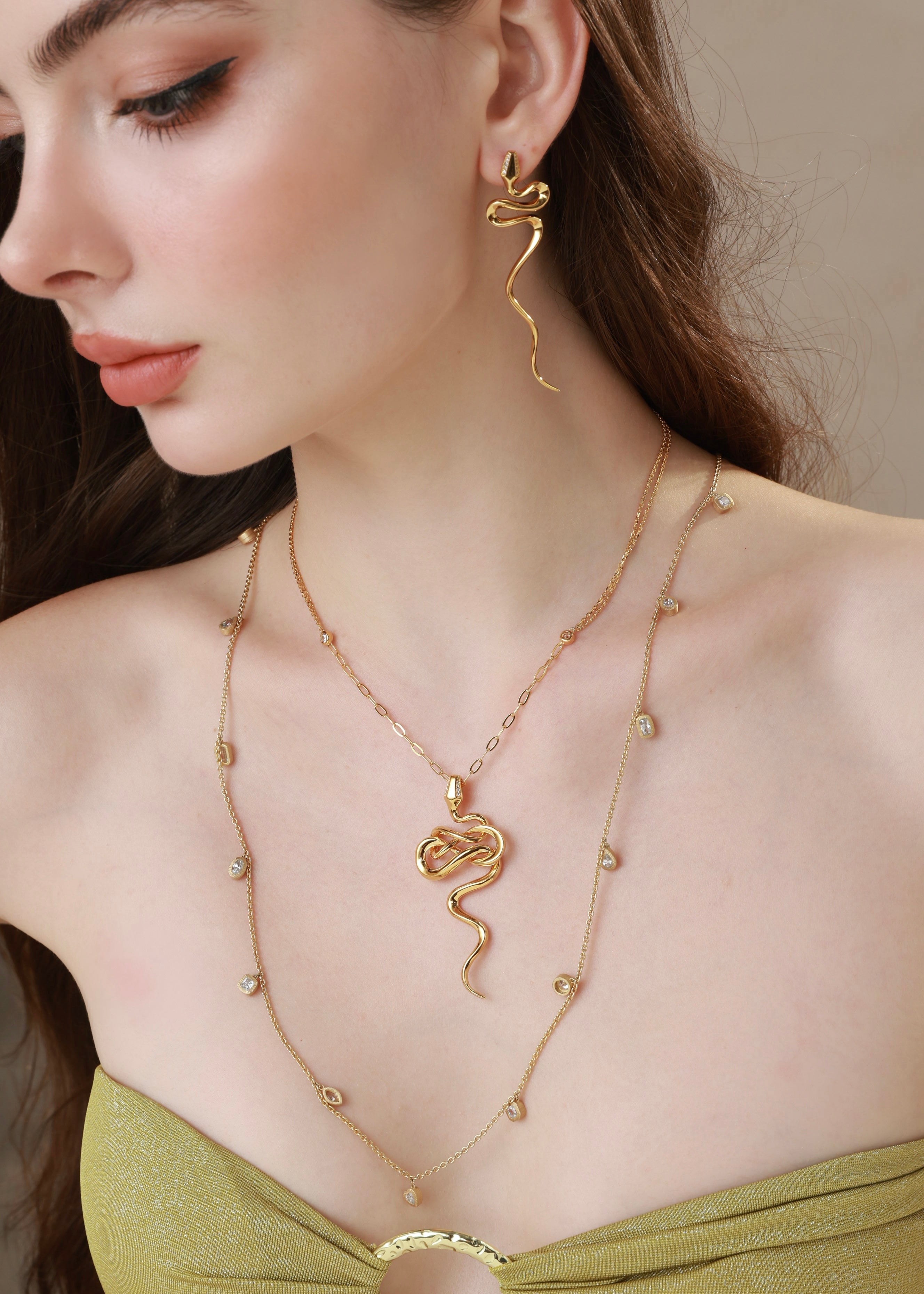 Le Serpent Earrings