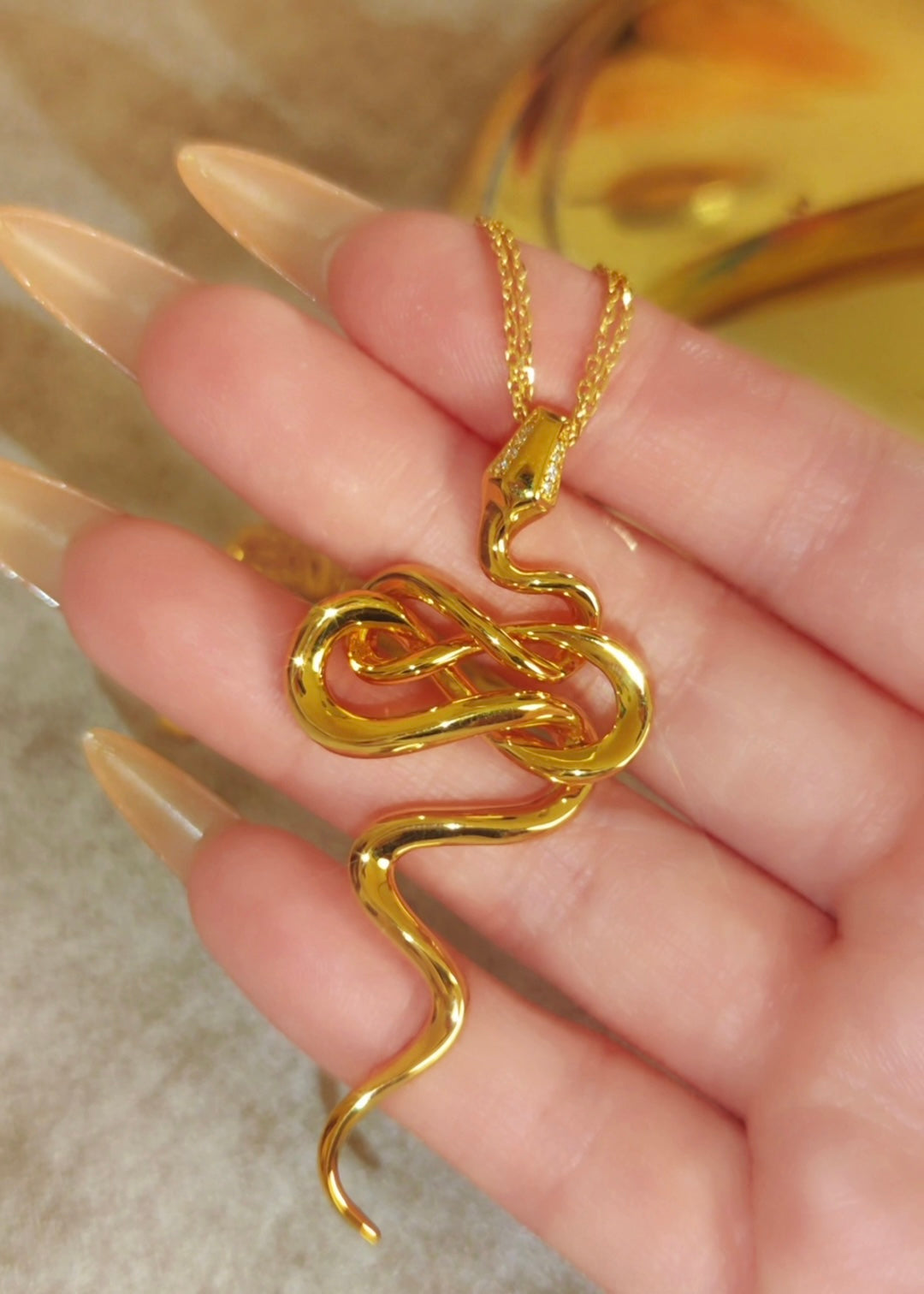 Le Serpent Necklace