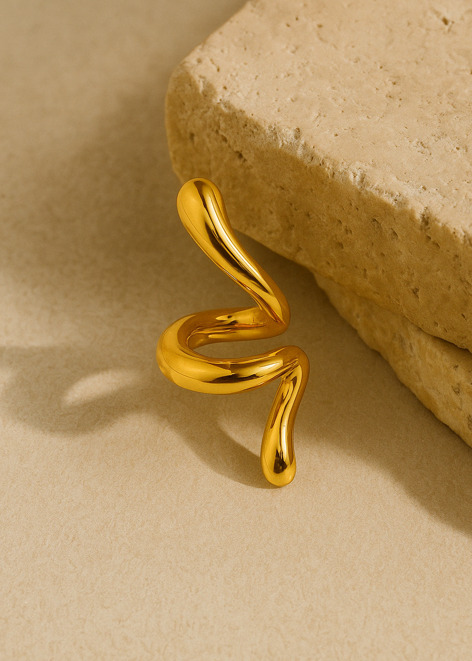 Lilt Ear Cuff