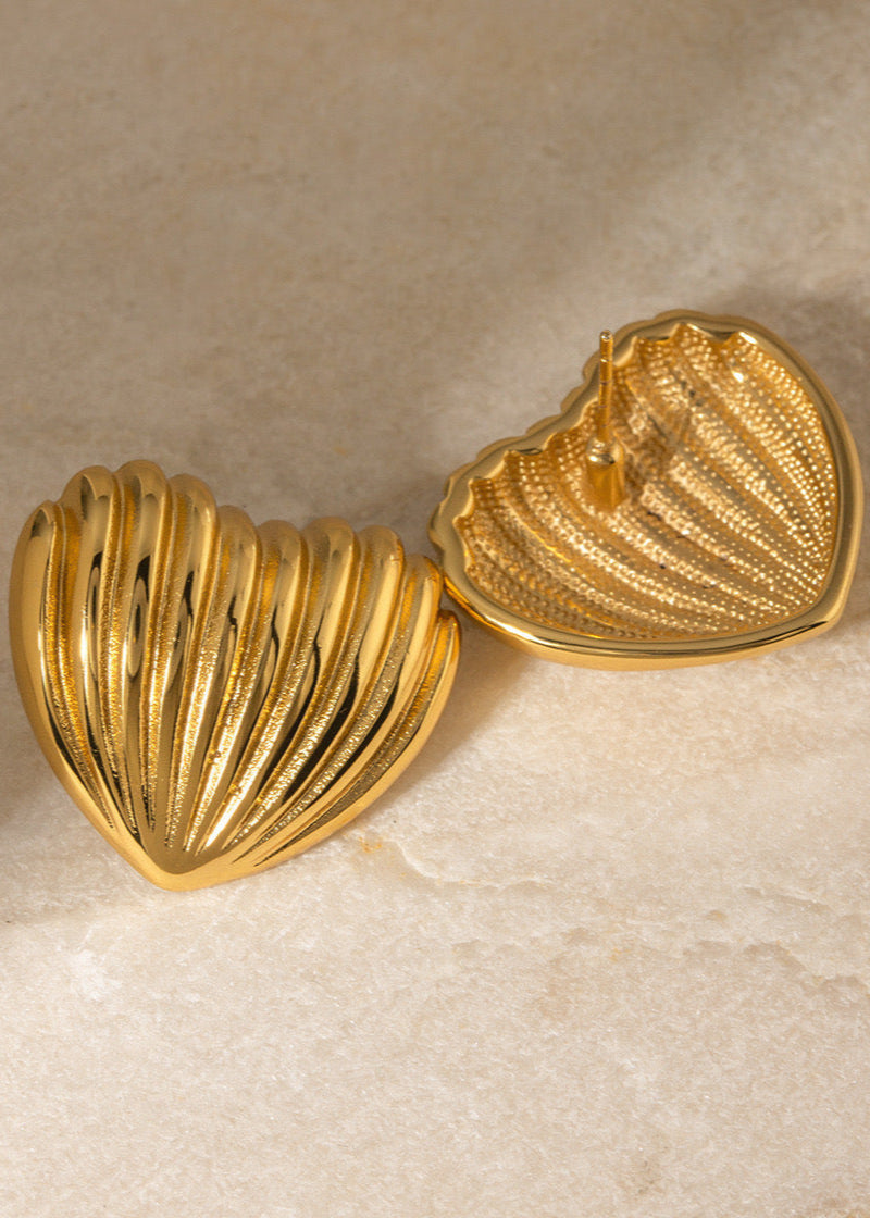 Contour Heart Studs