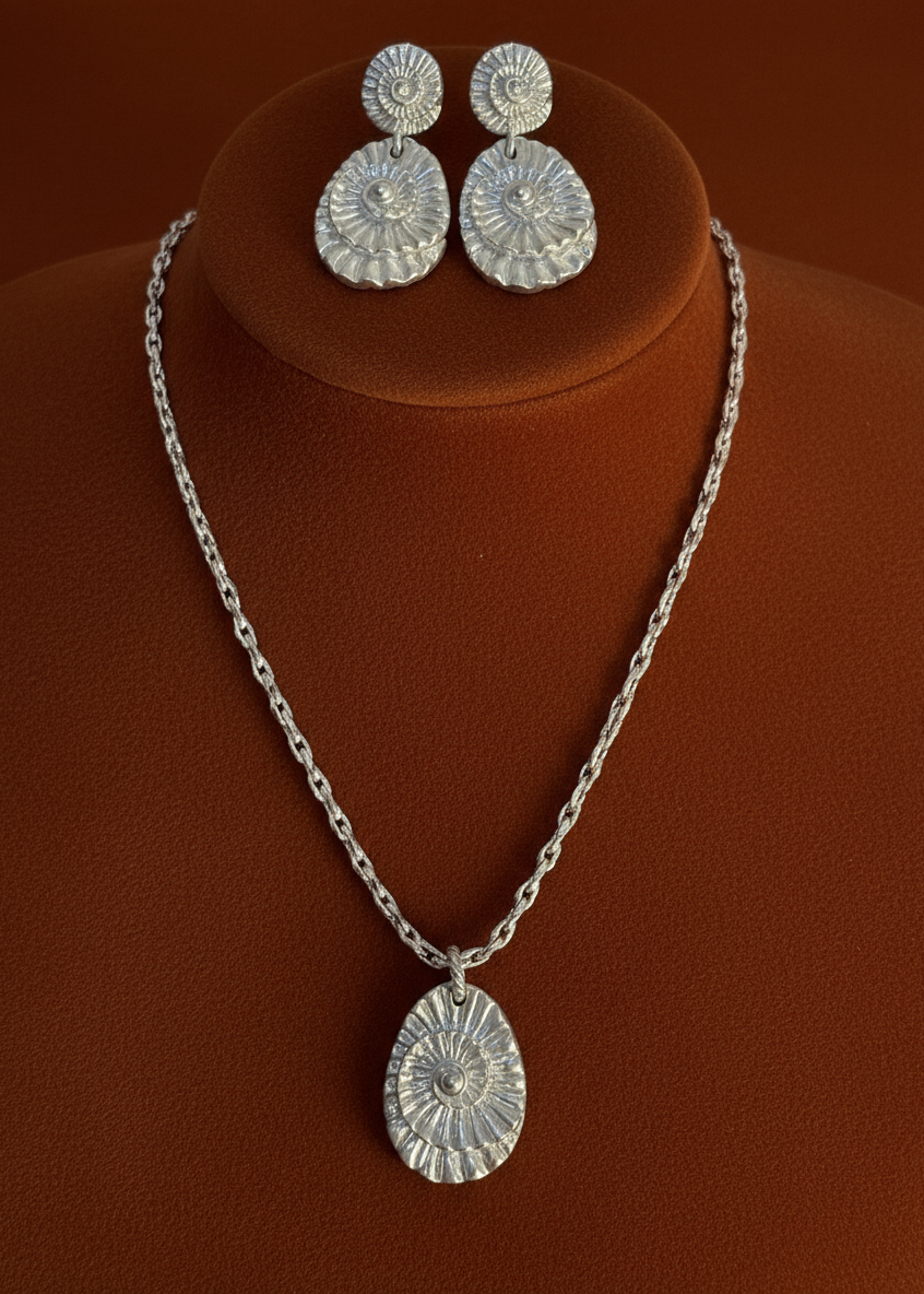 Maris Spiral Pendant