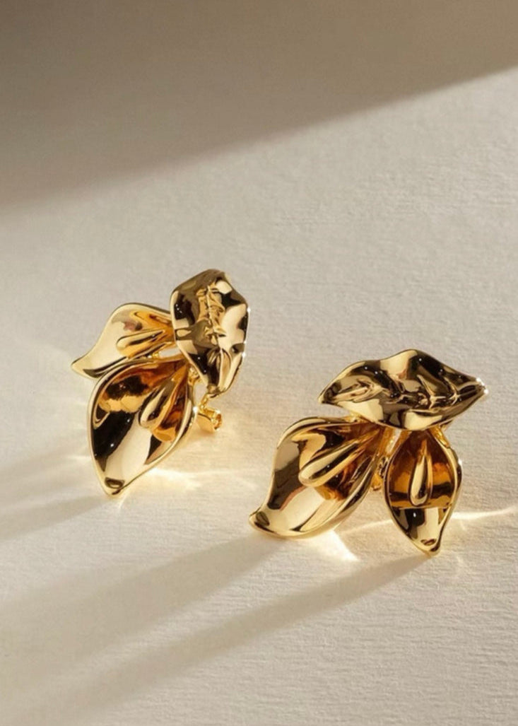 Calla Drop Earrings