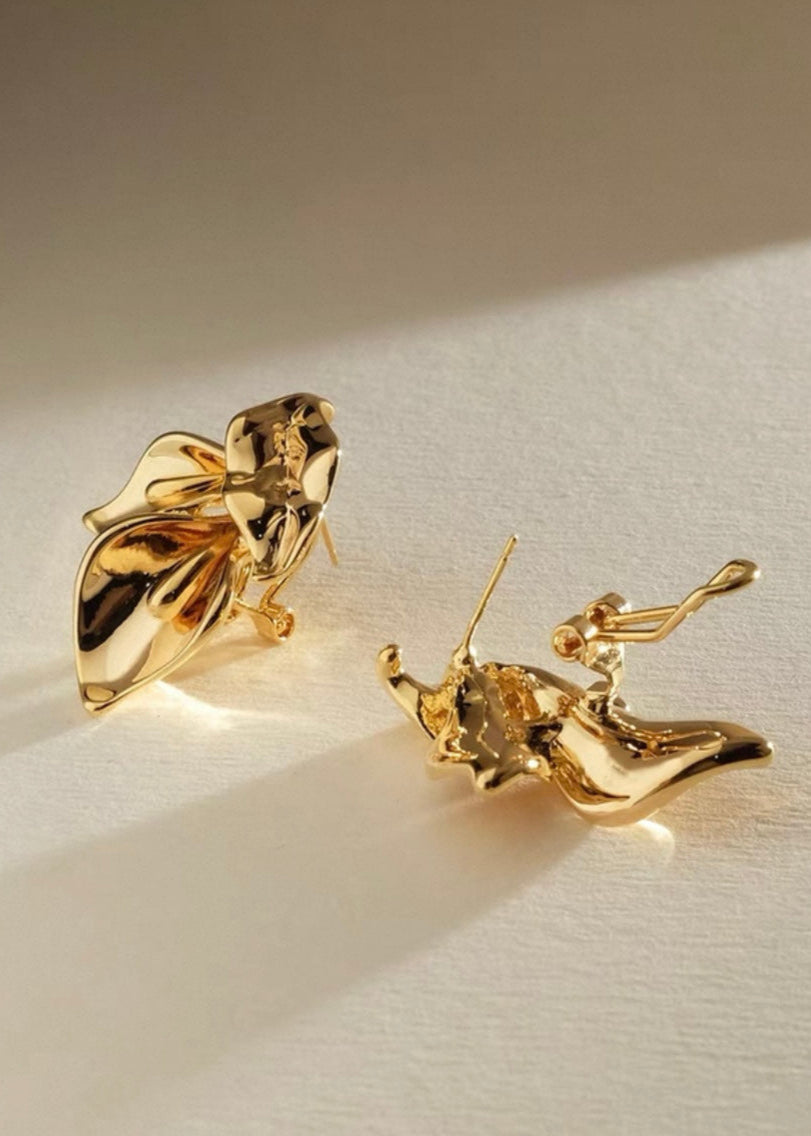 Calla Drop Earrings