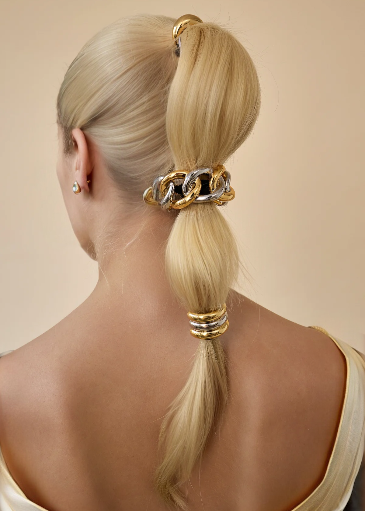 Link Curve Pony Cuff