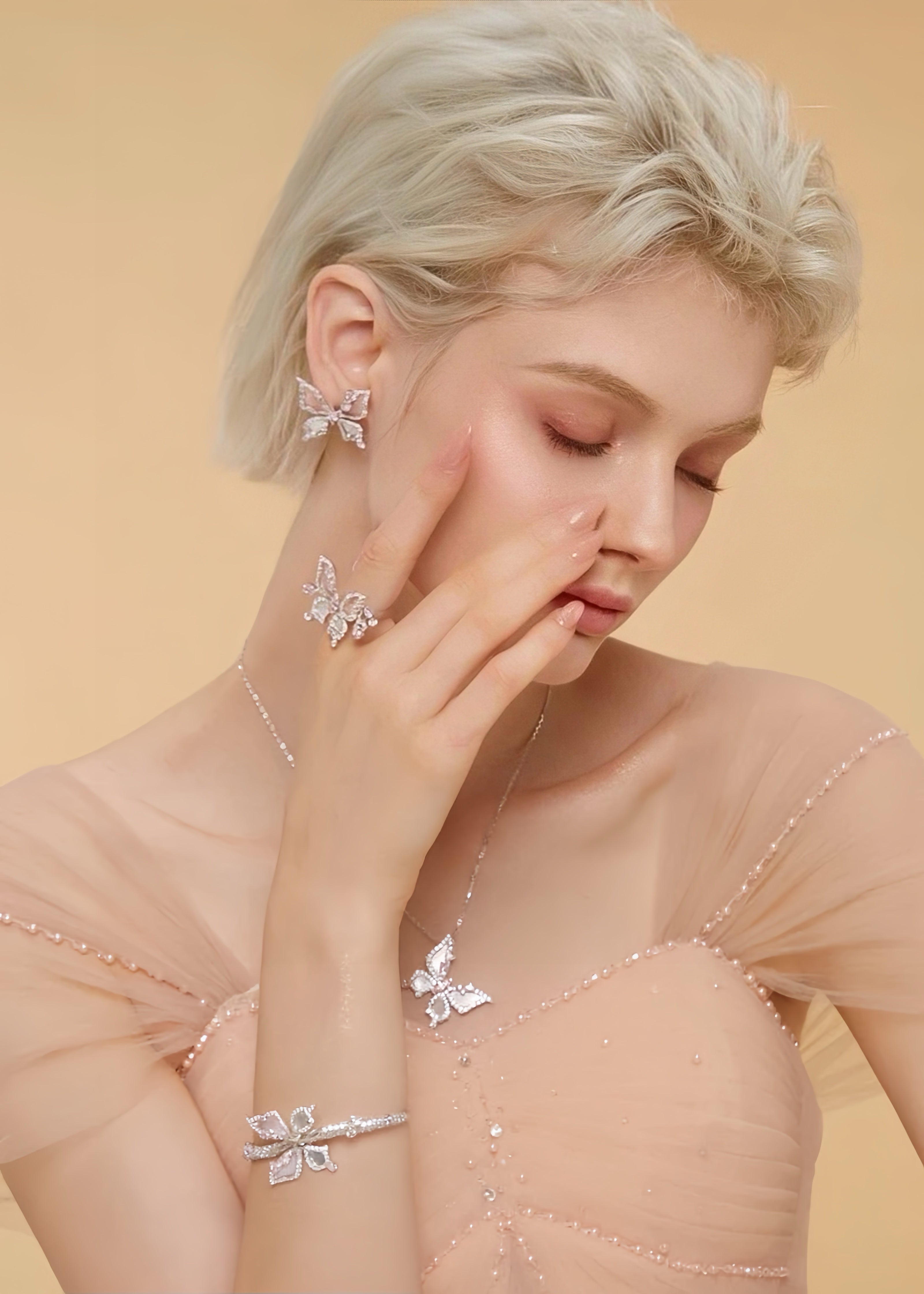 Butterfly Bloom Side Necklace