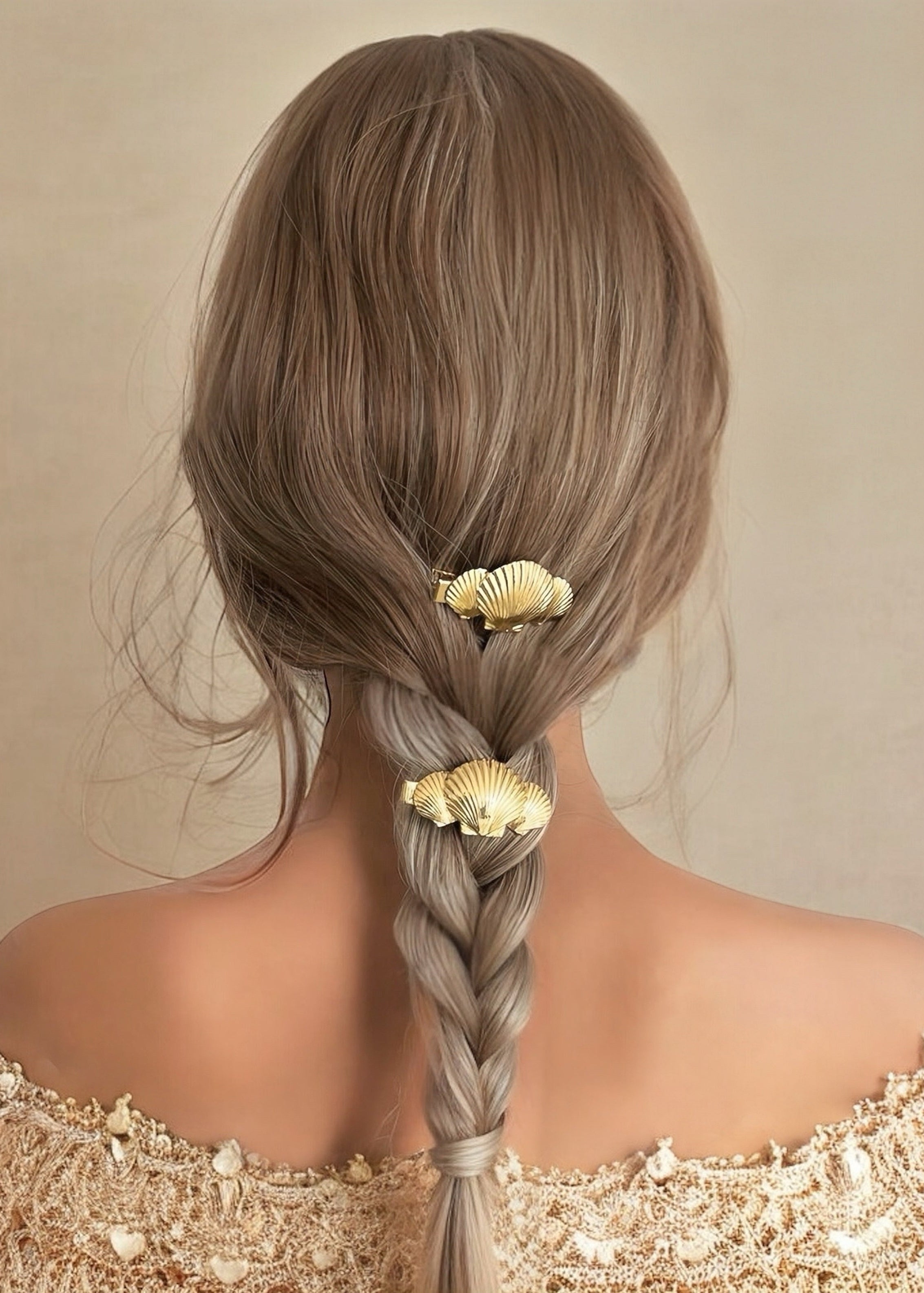 Venus Shell Clip