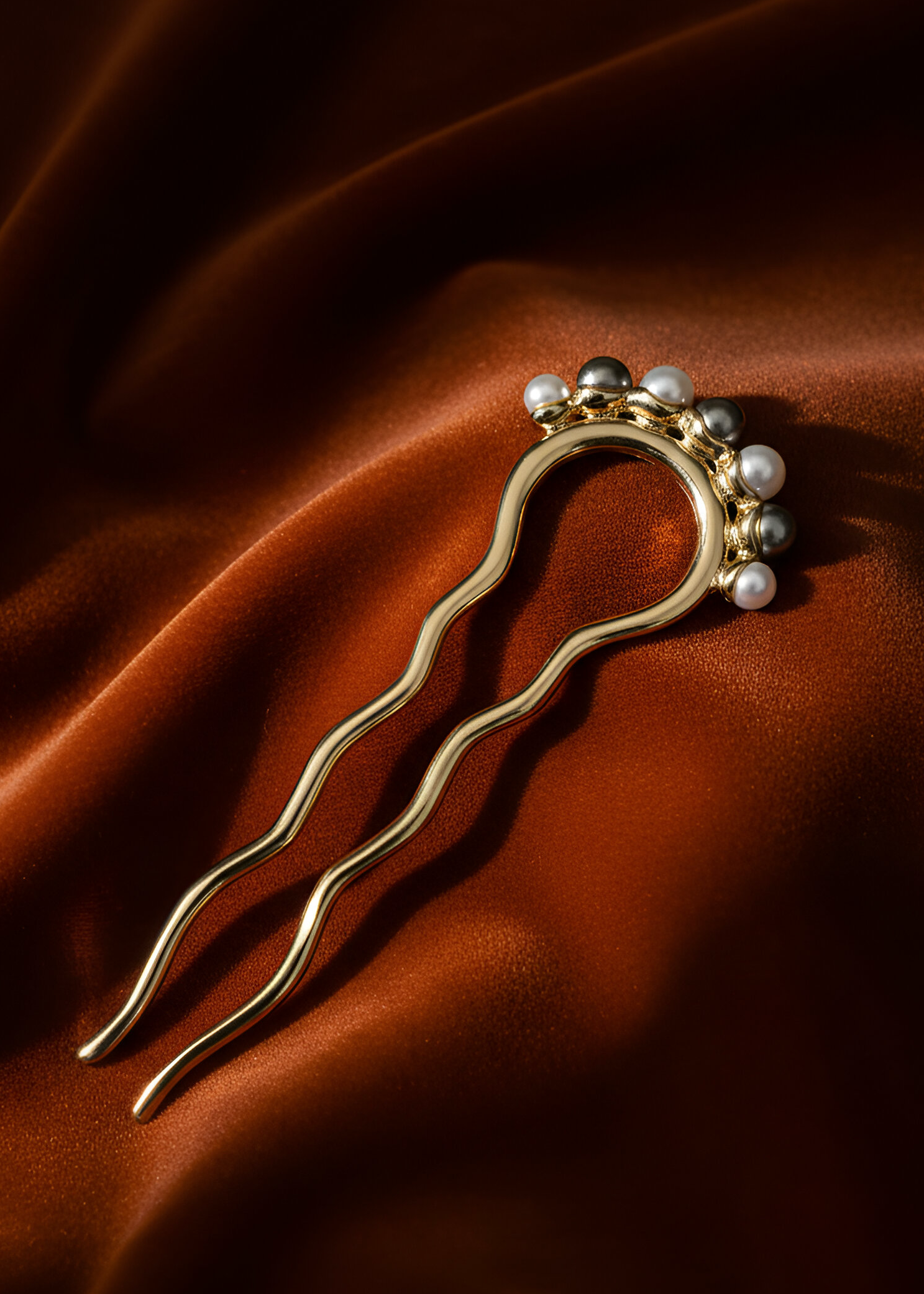 Marielle Pearl French Pin
