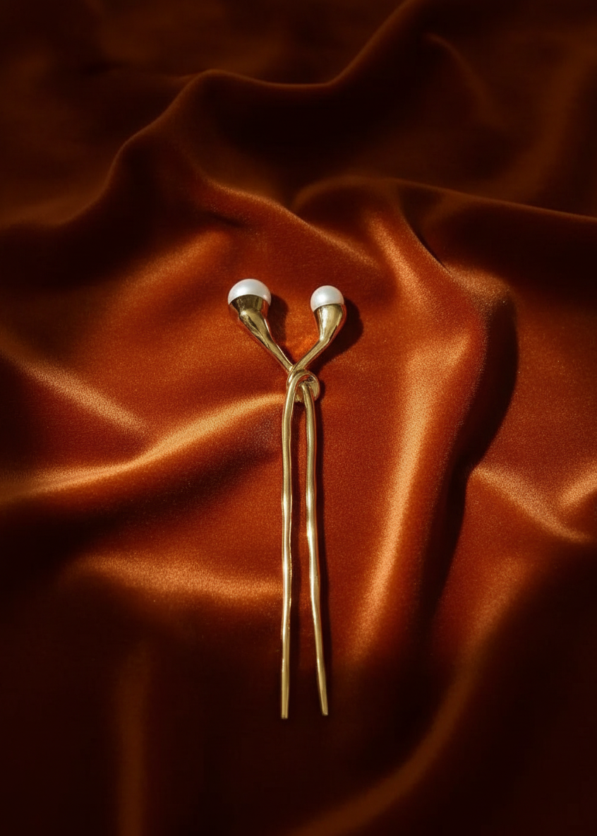 Éloise Pearl Hair Pin