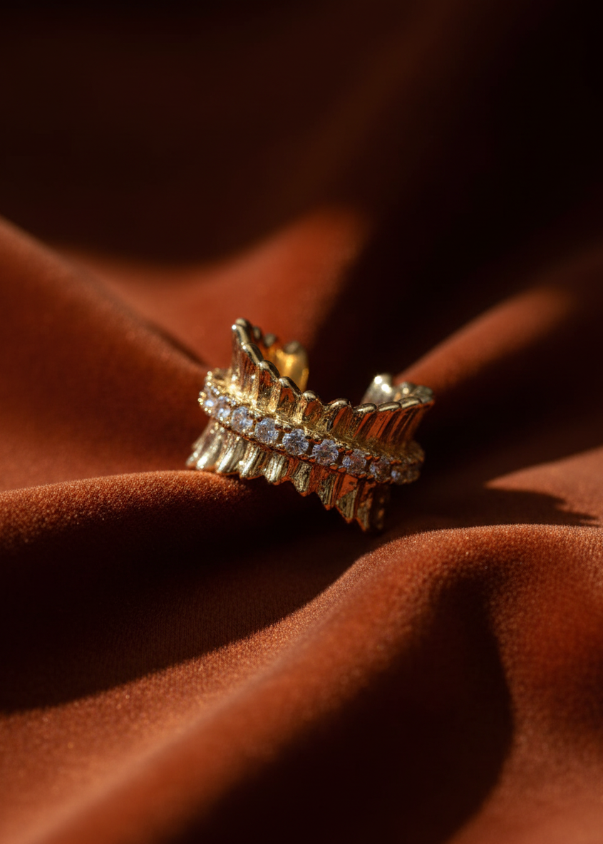 Aurelia Ridge Ear Cuff