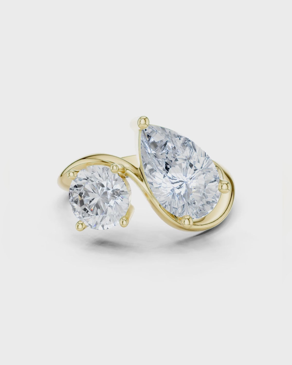 Pear Round Toi et Moi Ring by MONICONIC