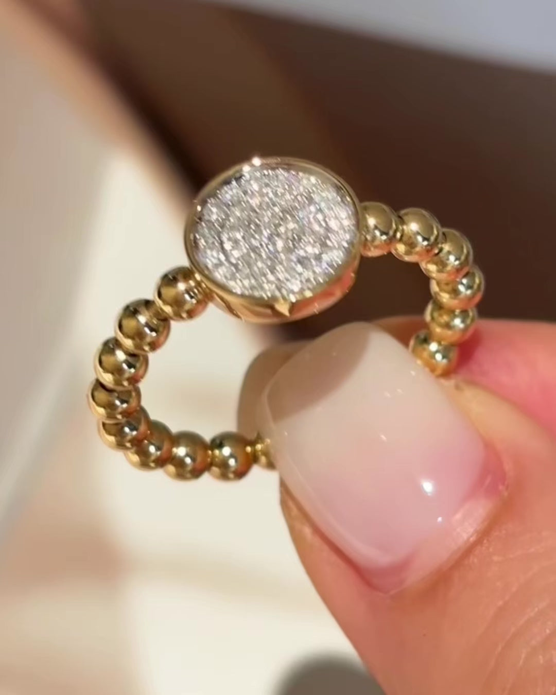Florale Halo Ring by MONICONIC